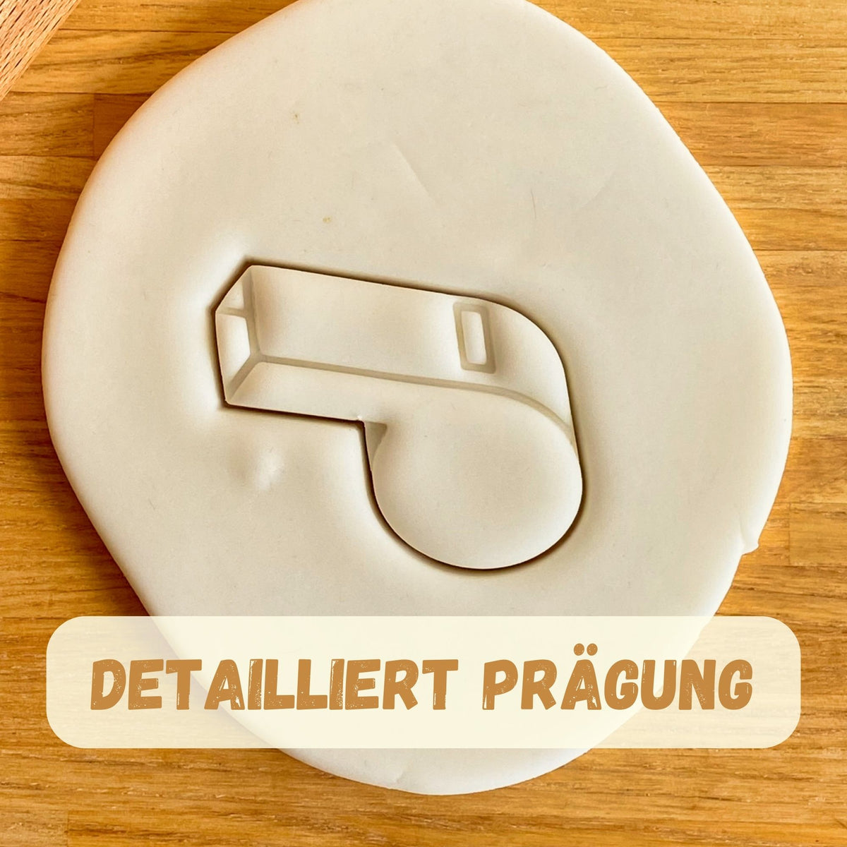 einfache Prägung des Schiedsrichterpfeife – einfache Prägung-Keksausstechers