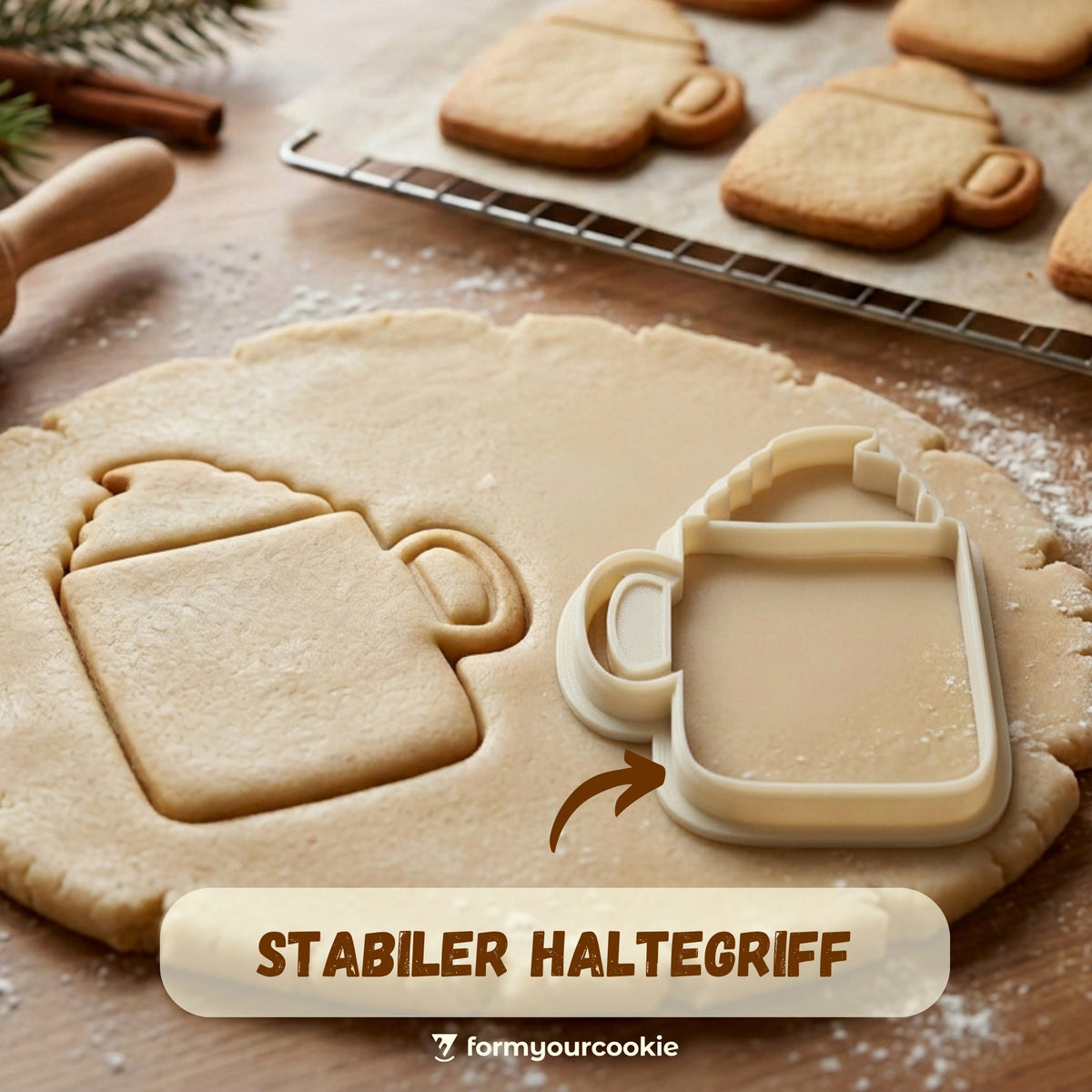 Kakao-Tasse mit Sahne – Weihnachts-Keksausstecher mit Prägung – 7x5cm