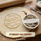 Fußball mit Name-Keksausstecher von formyourcookie